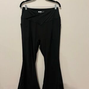 POPFLEX Black Flared Leggings